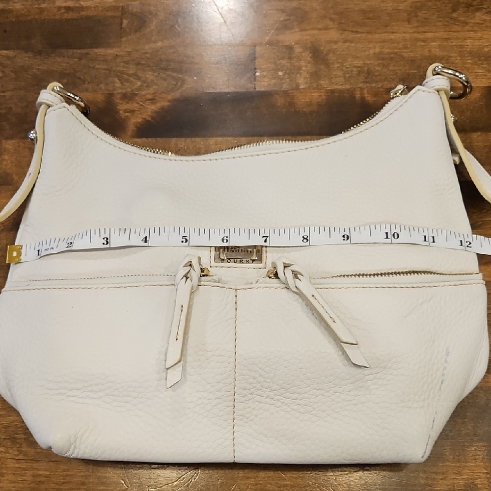 Dooney & Bourke Cream Leather Handbag - Picture 10 of 11